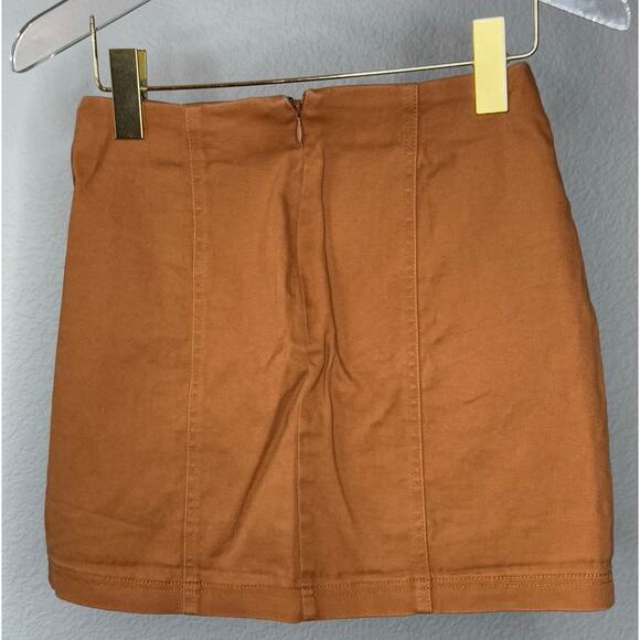 Forever 21 Mini Skirt Sz Small - Picture 1 of 4